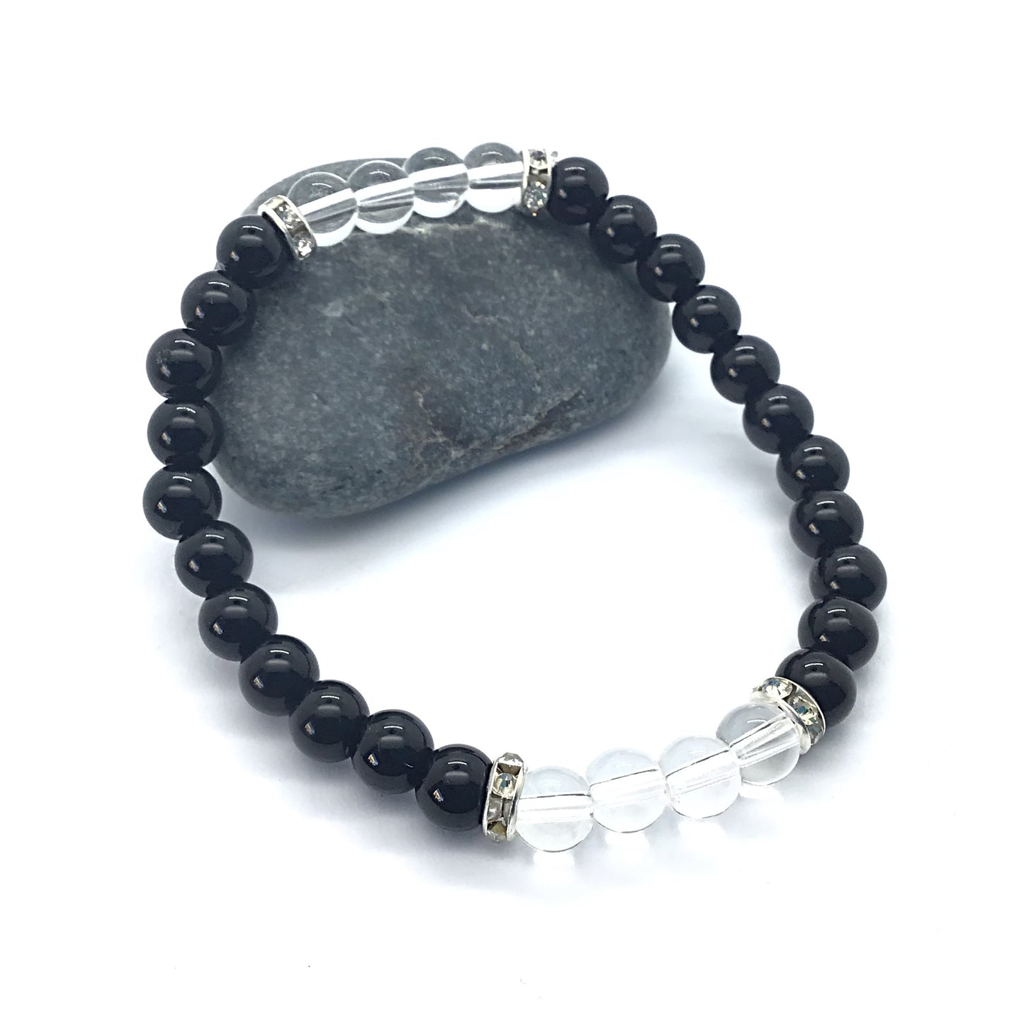 Pulsera cuarzo blanco con obsidiana negra bolas 6mm y dijes