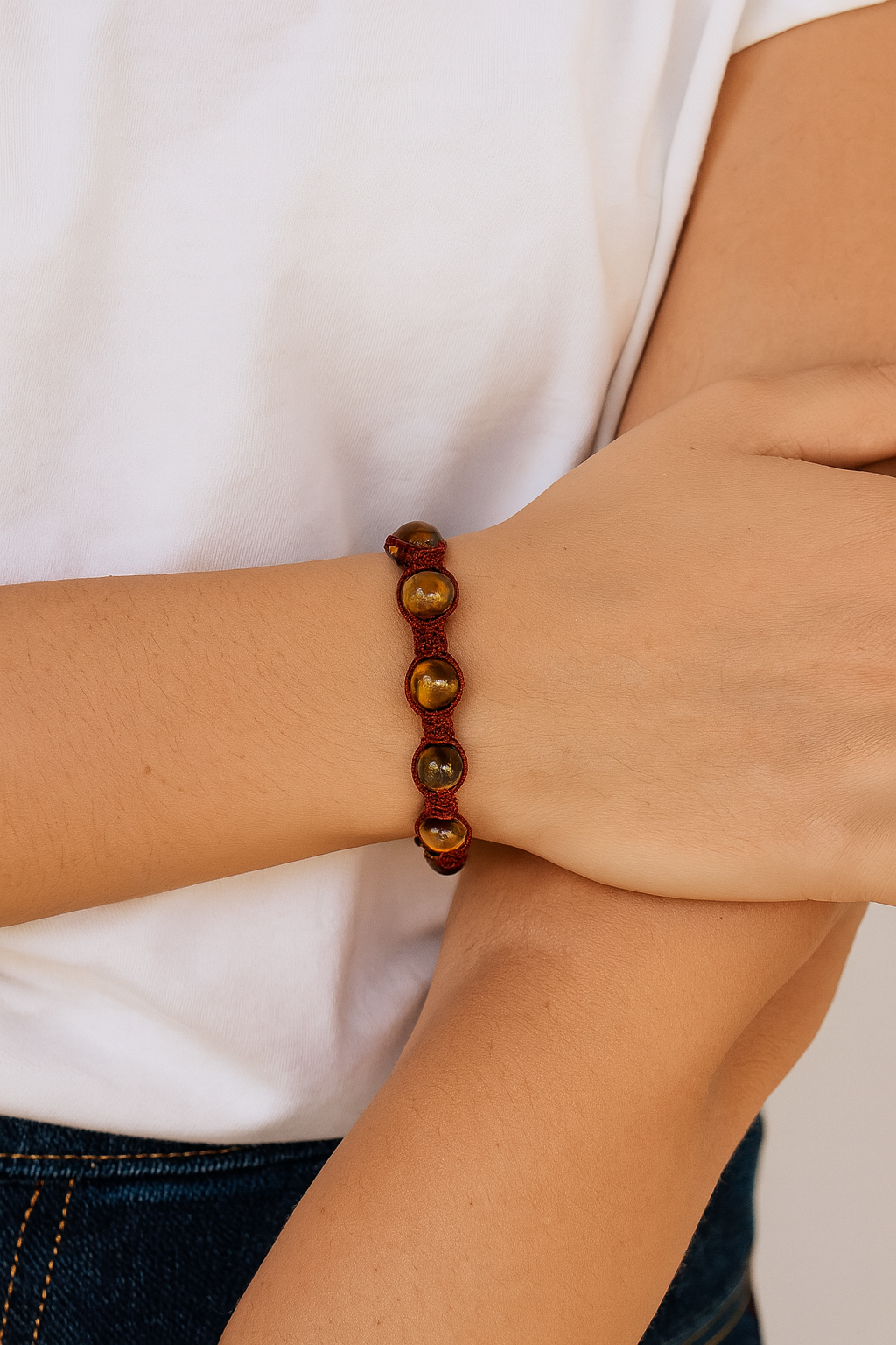 Pulsera ojo de tigre con macramé bolas 8mm