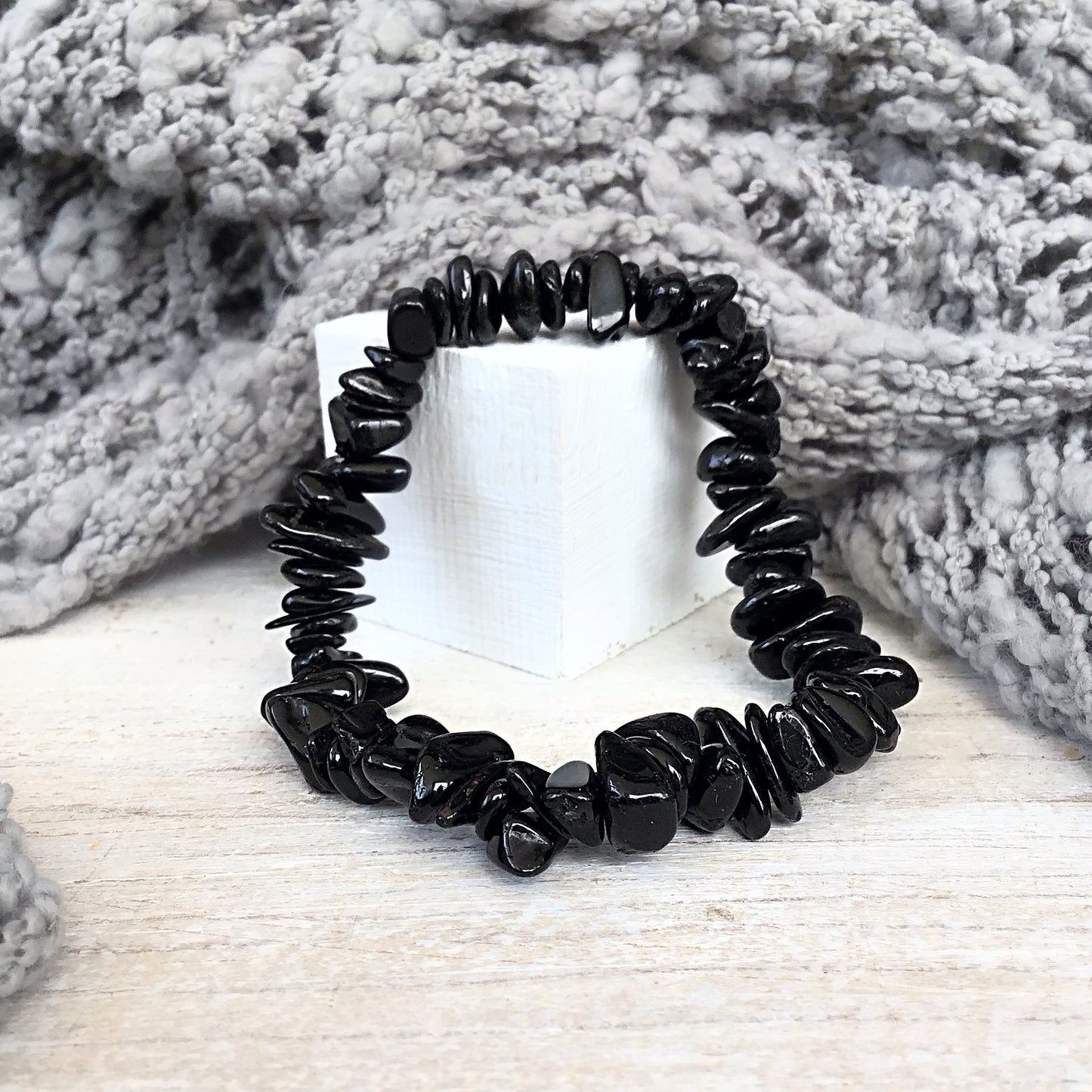 Pulsera turmalina negra chip elástica