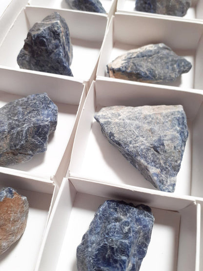 Sodalita En Bruto 5-6 cm