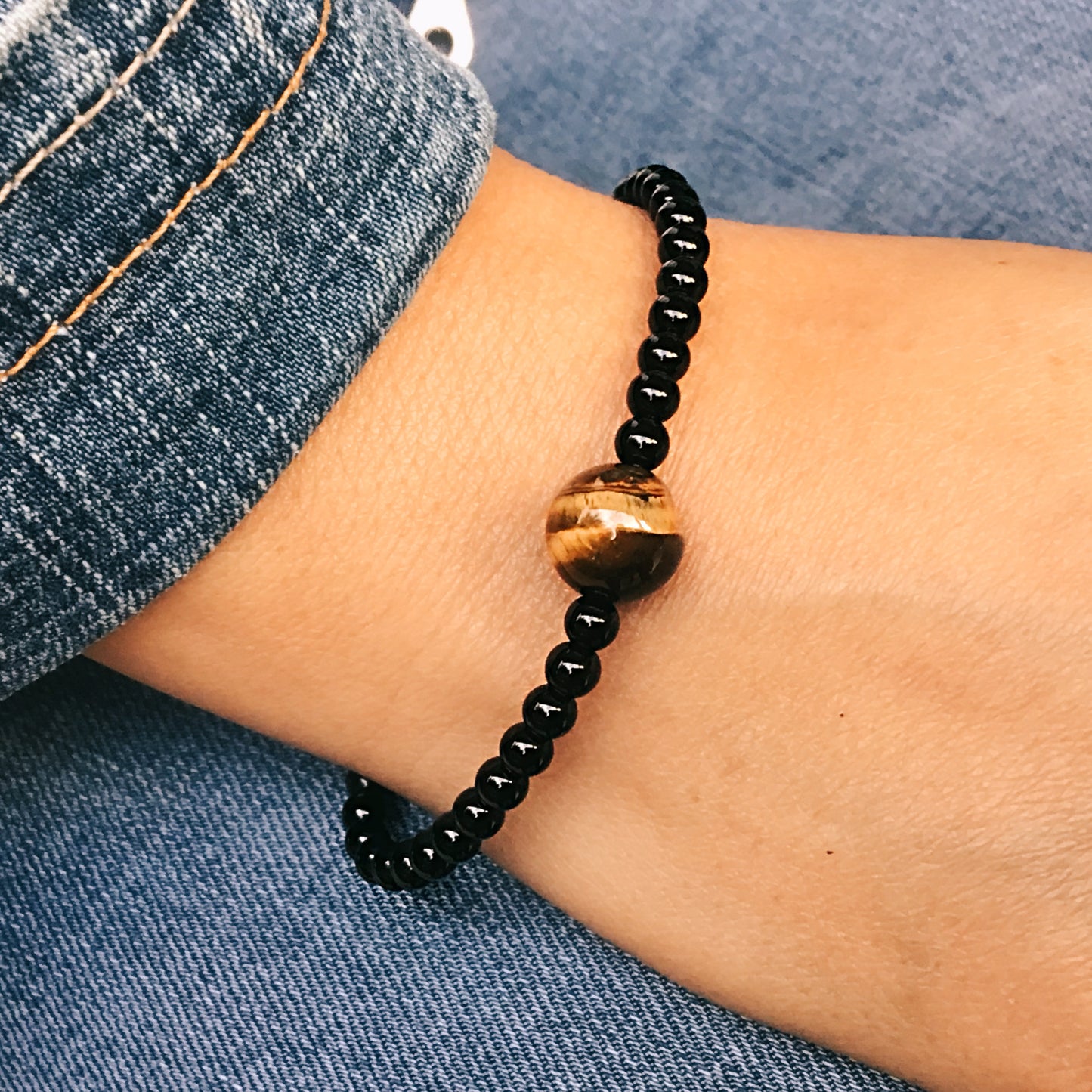 Pulsera ojo de tigre con obsidiana negra bolas 4mm y macrame