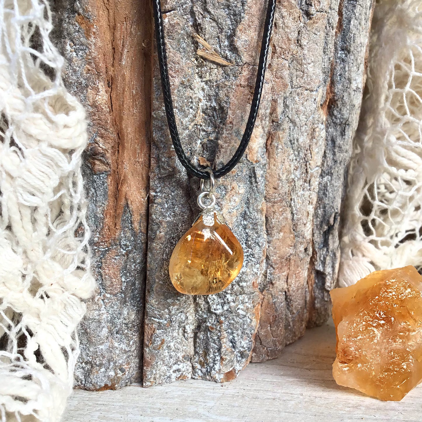 Collar citrino plata de ley rodado