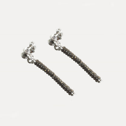 Pendientes largos pirita bolas talladas 2mm