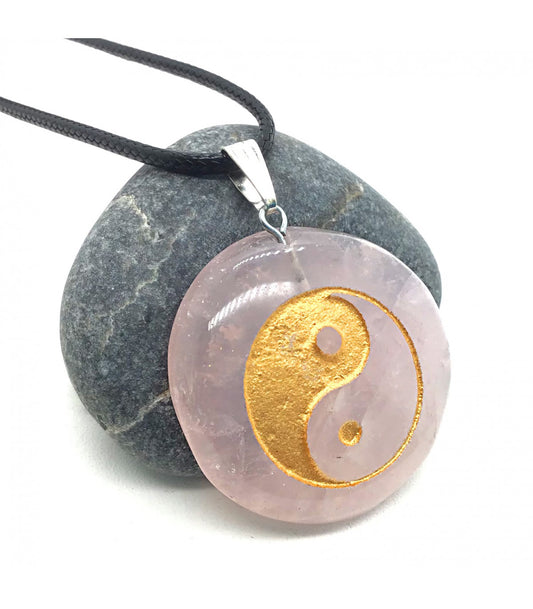 Collar cuarzo rosa ying yang 3 cm