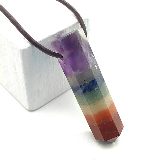 Collar 7 chakras punta 4 cm