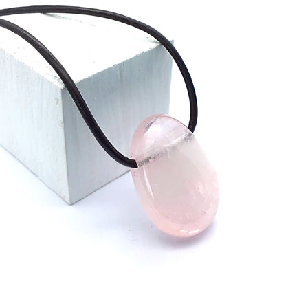 Collar cuarzo rosa perita 3-4 cm