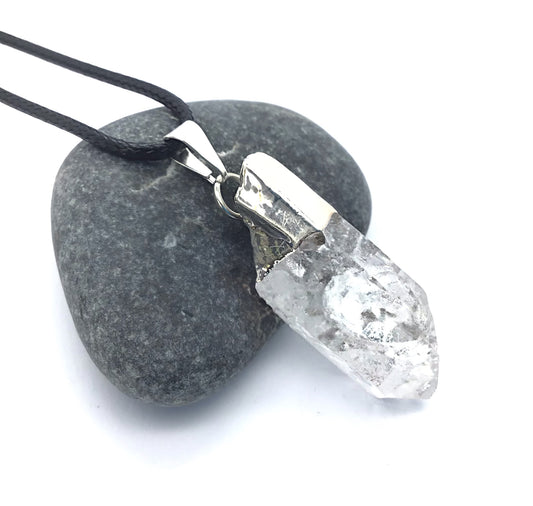 Collar Cuarzo Blanco punta laser electrolítico 2-3 cm