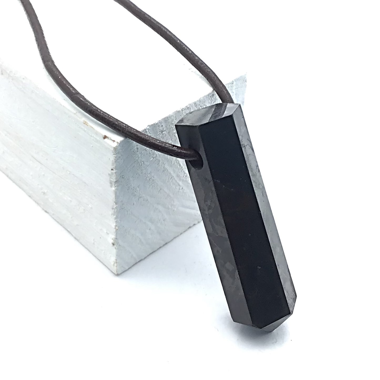 Collar shungit punta 3cm