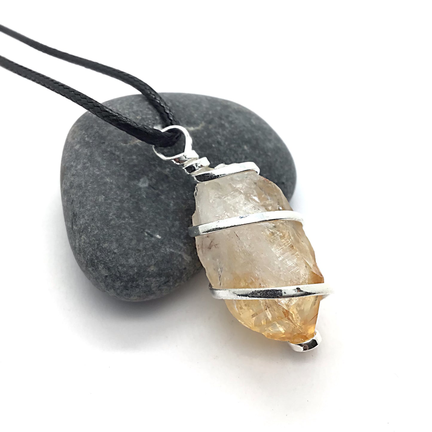 Colgante citrino en bruto espiral 3-4 cm