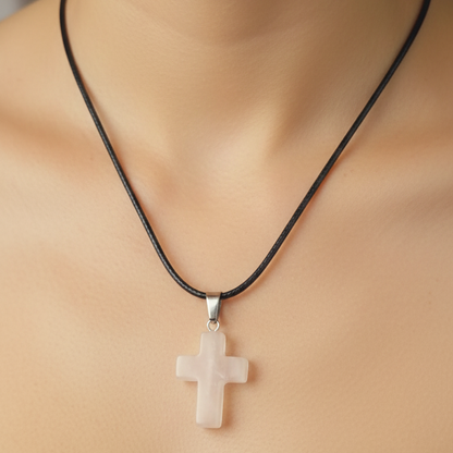 Collar cuarzo rosa cruz 2 cm