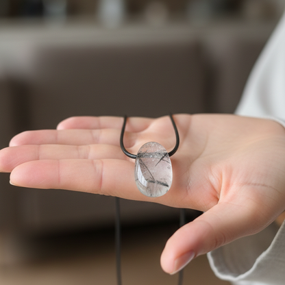 Collar cuarzo con turmalina negra perita 3-4 cm