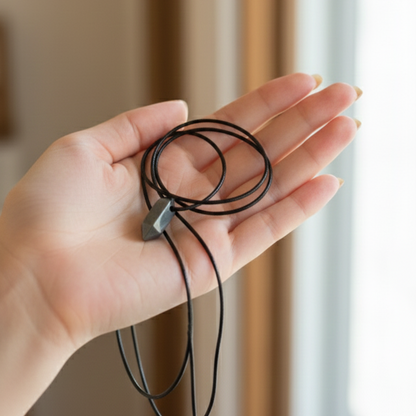 Collar punta hematite 1,5 - 2 cm