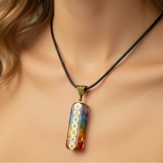 Collar 7 chakras orgonite con símbolos