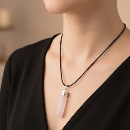 Collar cuarzo rosa punta lapidada 3-4 cm