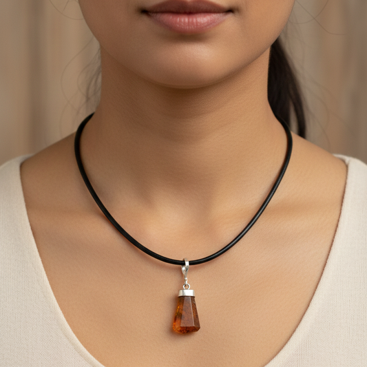 Collar granate punta 2 cm