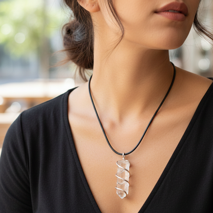 Collar Cuarzo Blanco punta espiral 3-4 cm