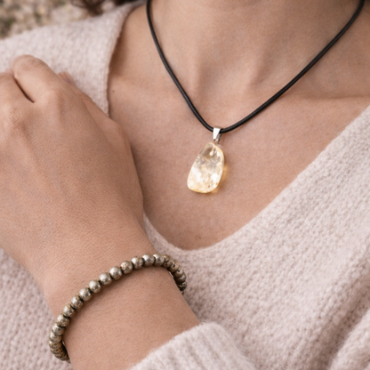 Pack abundancia y alegría 1 pulsera de pirita y collar de  citrino