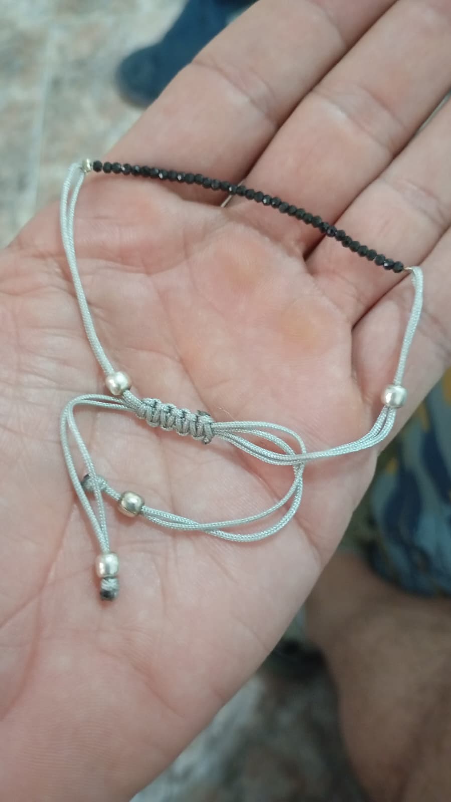 Pulsera turmalina negra facetada bolas 2mm ajustable