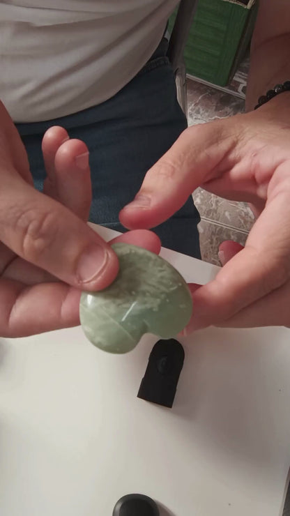 Corazón de Jade verde 4x4 cm