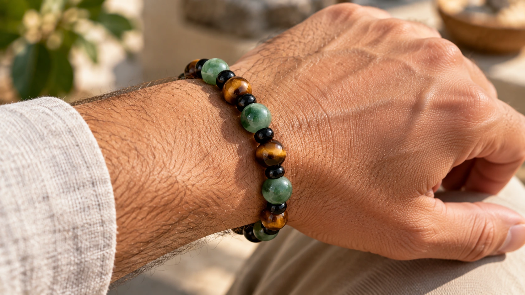 Pulsera de piedras naturales elegida como amuleto de buena suerte
